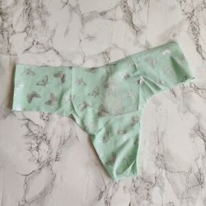 Victoria's Secret No-Show Buterflies Thong Green M